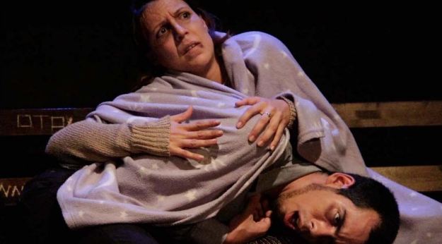 La noche que ilumina de Apo Teatro